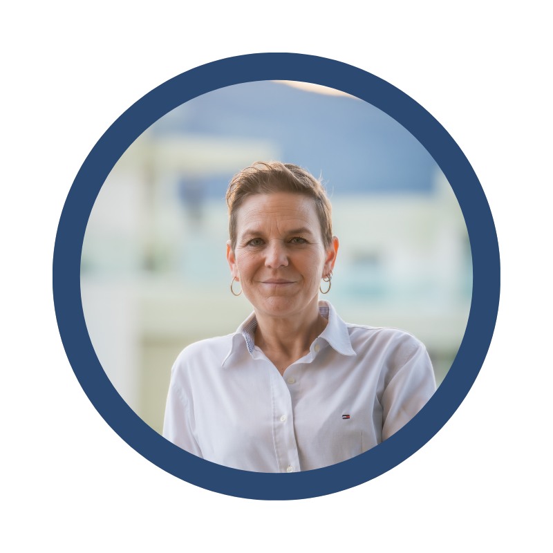 Véronique Ayude Directrice